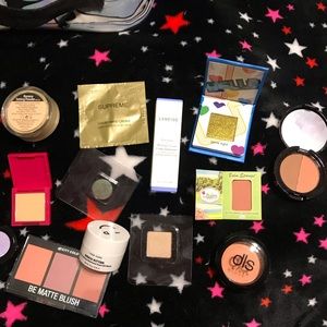 61 piece makeup bundle